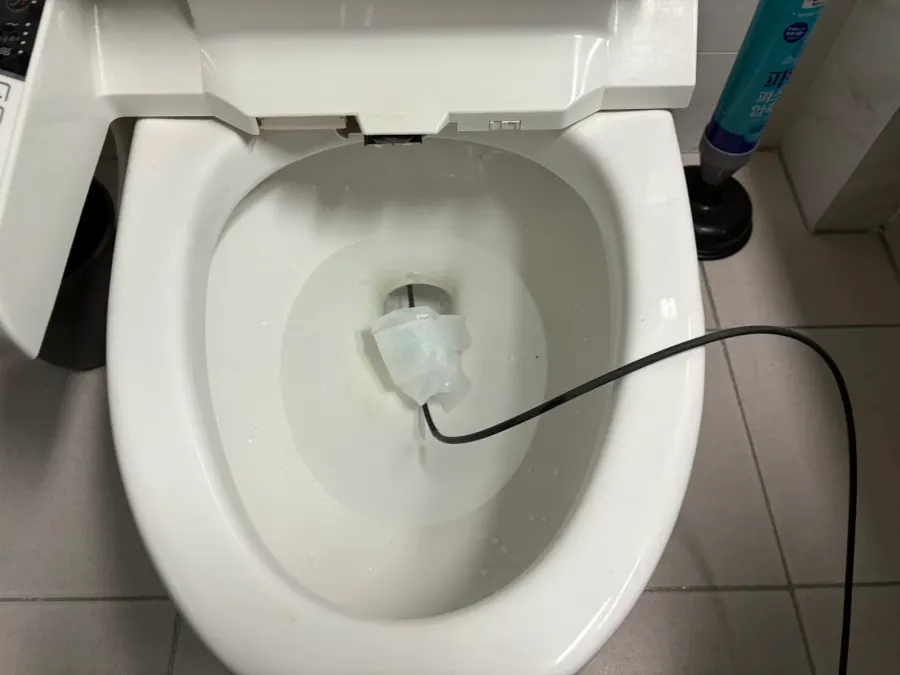 물빠짐 확인 장면